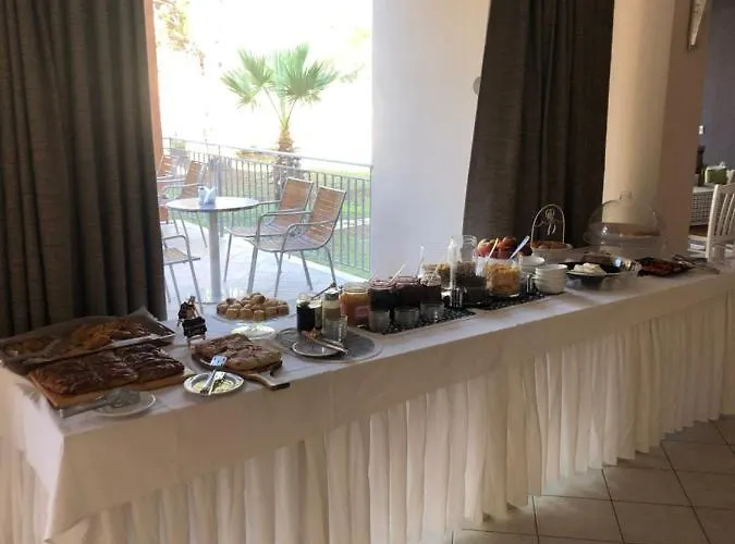 Otel Amalia Kalogria (Achaea)