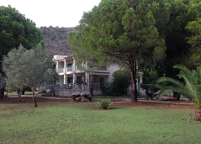 Amalia Otel Kalogria (Achaea)